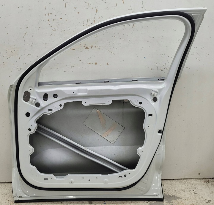фото №6, Volvo xc40 2017+ дверь перед передние правые планка
