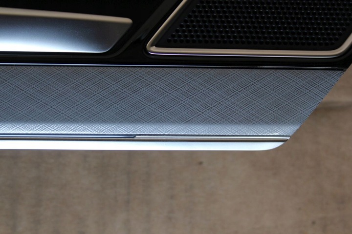 фото №2, Планка led sonavox двері зад ліві vw passat b8 arteon