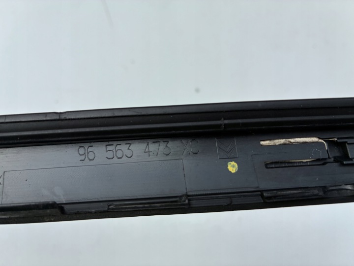фото №14, Правая молдинг стойка стёкла передний лобовой citroen c4 i 04-08r. ==oem==