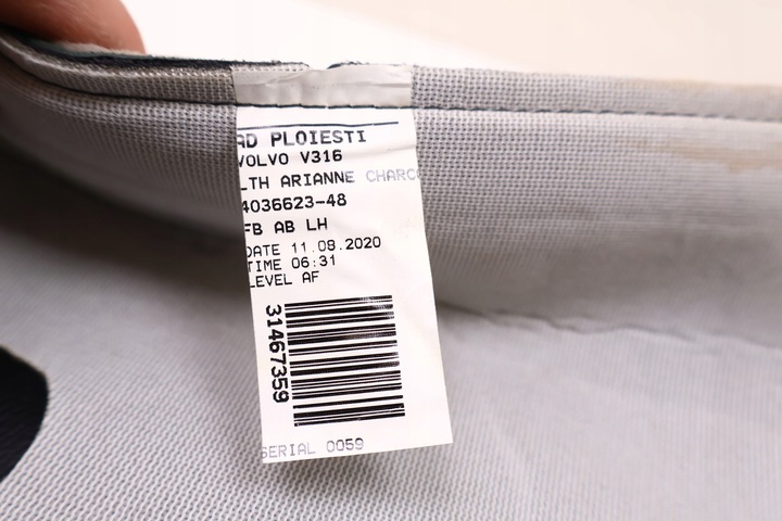 фото №11, Volvo xc40 обивка спинка сиденья левый перед 31467359, 32248712