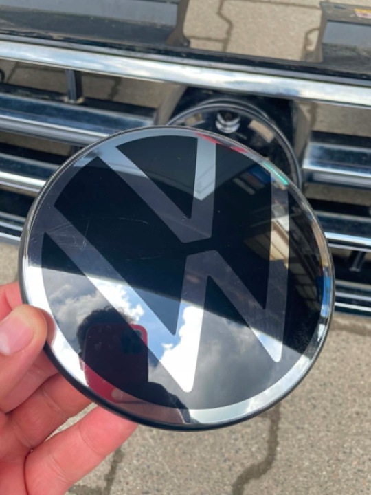 фото №8, Vw tiguan ii рестайлінг rline решітка радіатора led решітка знак 5nn853653e 5na853601m