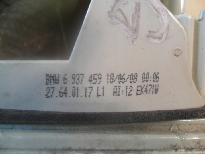 фото №13, Bmw 3 e90 04-07 sedan лампа зад левая 6937459