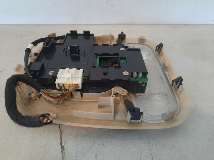 фото №8, Jaguar x-typev 01-07 лампа стеля освітлення кабіни перед 186203