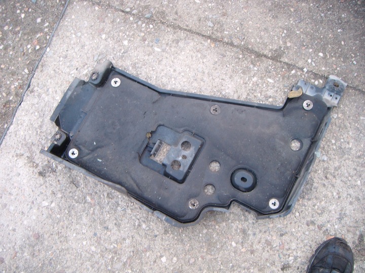 фото №1, Subaru outback iii 3 03-09 2.0d плита pod коробки