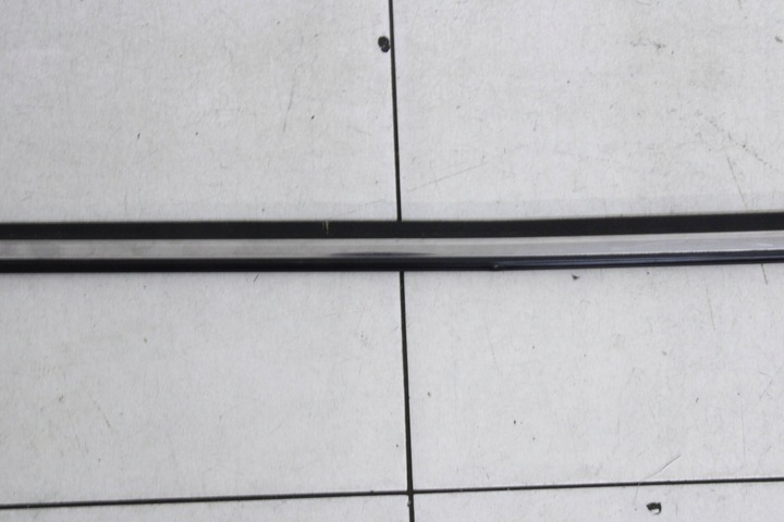 фото №6, Планка накладка дверь левых левый перед toyota avensis t27