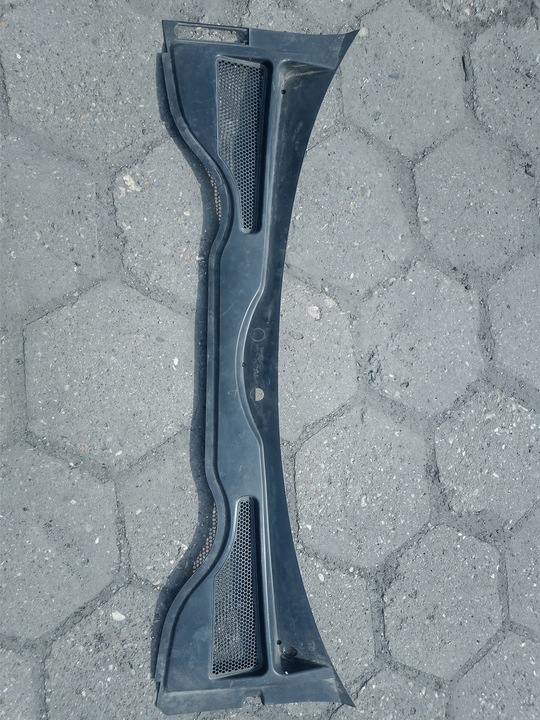 фото №1, Панель під лобовим склом audi tt 8s1819401