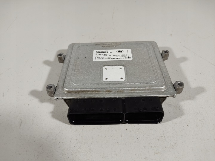 фото №8, Hyundai ioniq 1.6 hyb 17r- компьютер двигателя 95441-2bad0