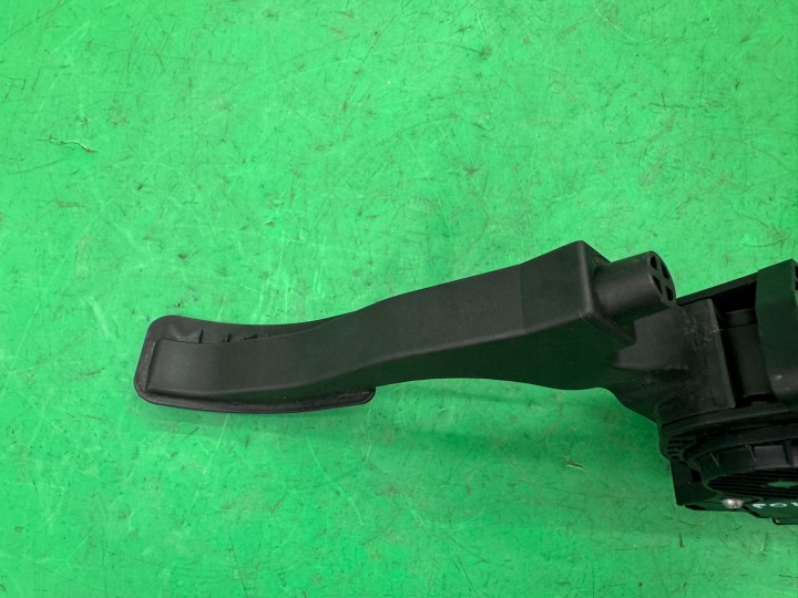 фото №7, Потенциометр педаль газа 0280755055 6q1721503h vw polo iv 9n рестайлинг 01-09 eu