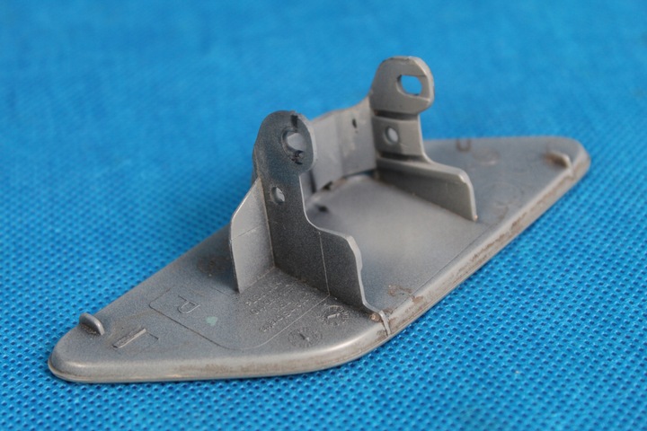 фото №14, Заглушка склоомивача org права karoq 57a955110