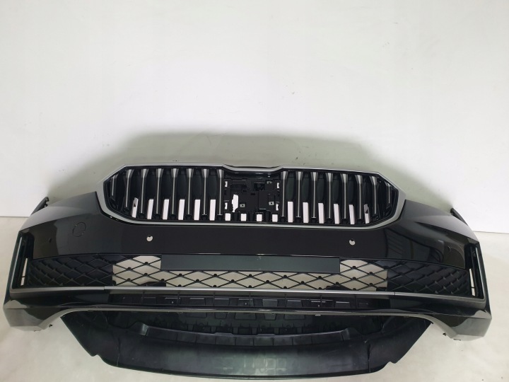 фото №10, Skoda superb iv 3p0 23- бампер перед передній 4 x pdc плита 3p0807221