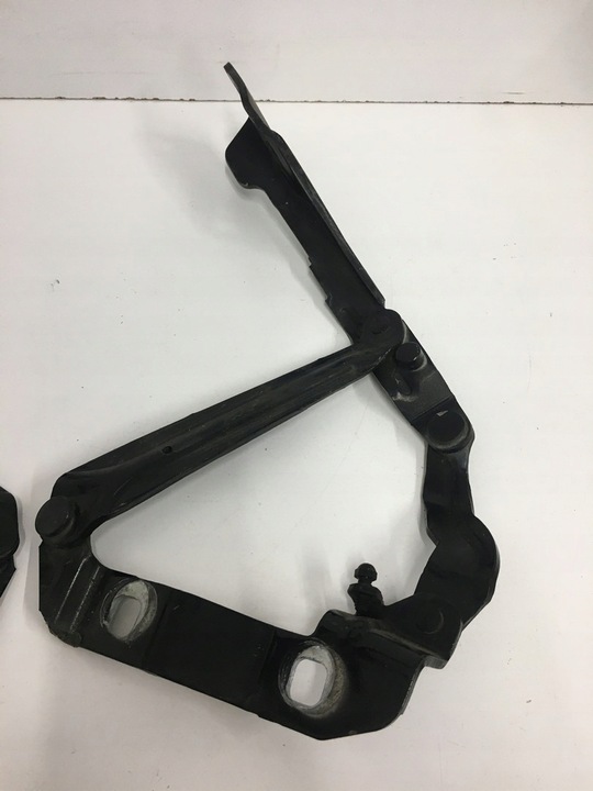 фото №16, Петля крышки багажника vw new beetle 98-10 1c0823301g 1c0823302g