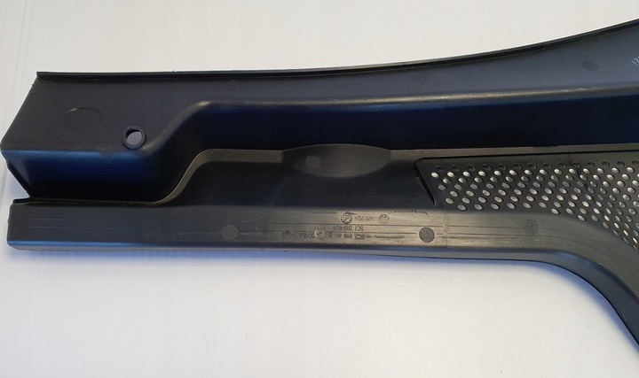 фото №12, Vw beetle панель под лобовым стеклом правые 5c1819404 b