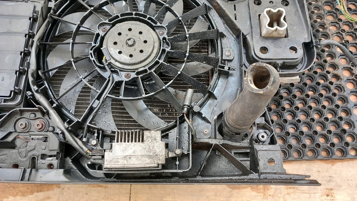 фото №9, Audi a6 c6 2.0 tdi pas переднее комплект автомат