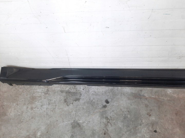 фото №2, Порог левый накладка пороговая левая audi rs6 c8