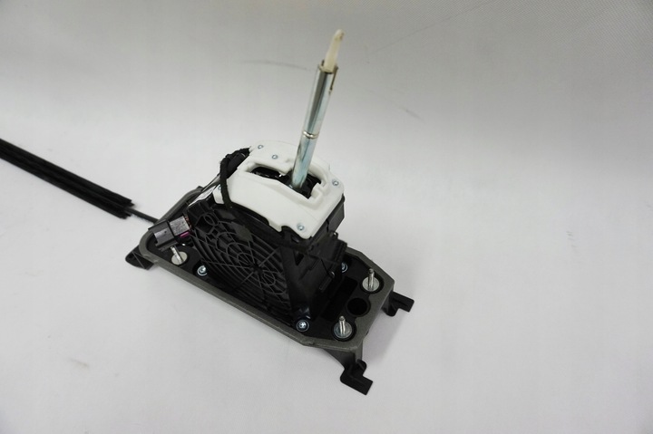 фото №9, Вибірник зміни коробки передач vw passat b8 рестайлінг 3q1713023