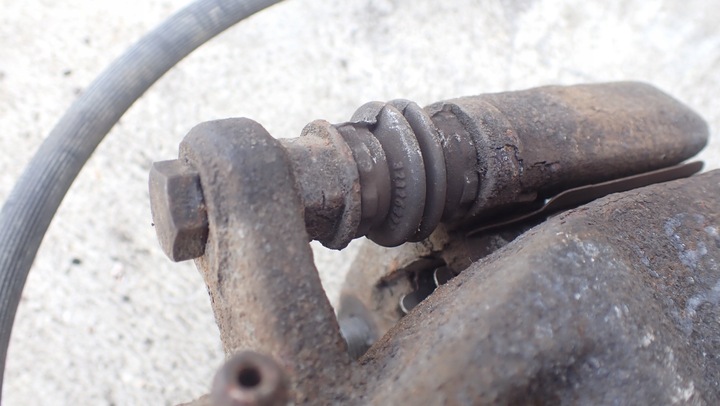 фото №5, Nissan note e12 2015 1.2 супорт гальмівний перед l