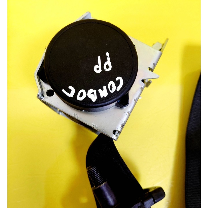 фото №6, Pas безопасности правые перед opel combo c 04167051 nr1781