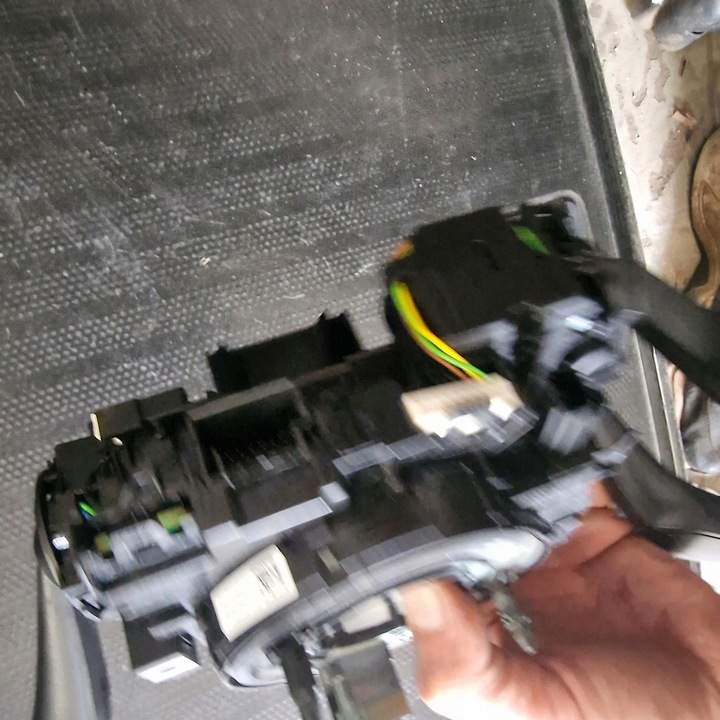 фото №7, Перемикач комбінований стрічка audi q2 81a 8v0953521lf