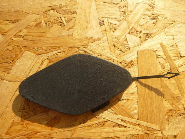 фото №1, Mercedes eqa h243 2021- заглушка фаркоп hak бампер перед a2438854401