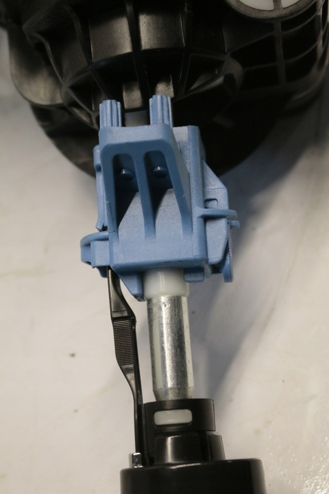 фото №10, Домкрат вибірник коробки передач opel astra v k 1.6 cdti