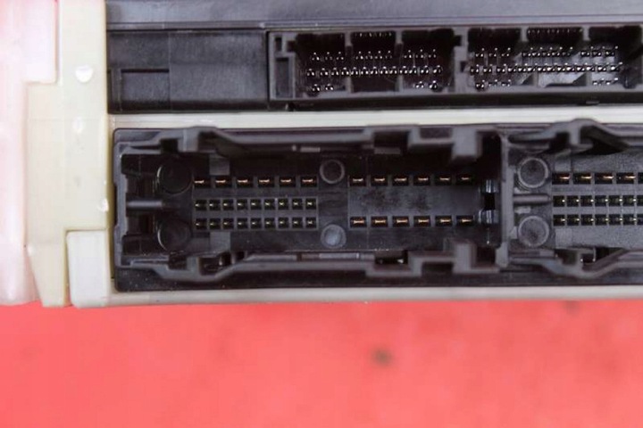 фото №8, Модуль комфорта 89221-02721 toyota corolla e21 1.8 гибрид 98 km 19-