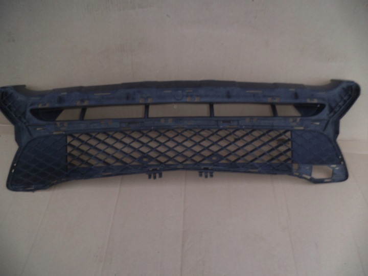 фото №1, Mercedes glk w204 рестайлинг решётка средняя бампера x204