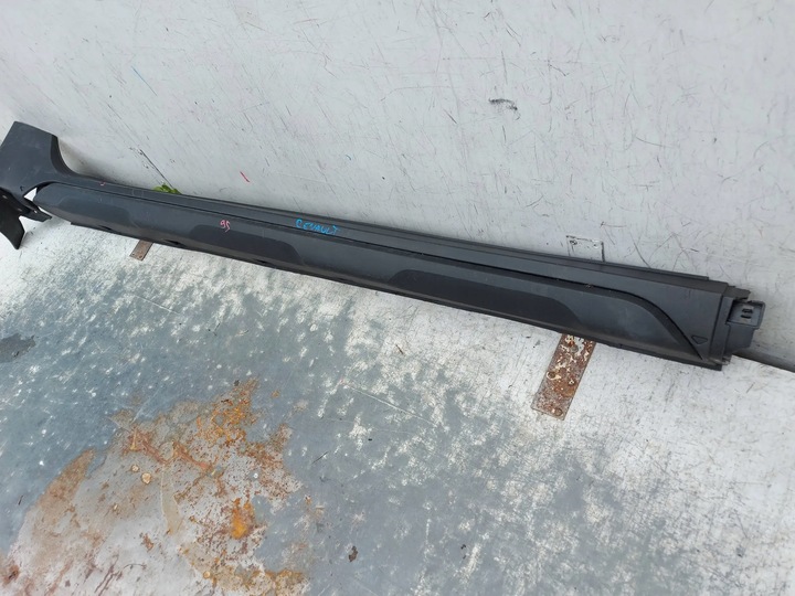 фото №11, Dacia duster 2 ii 17- права планка порогова поріг накладка