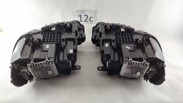 фото №12, Bmw x1 f48 рестайлінг lci повний led лівий праві фара лампа ліва права