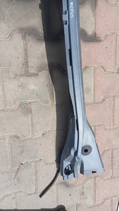 фото №4, Панель під лобовим склом renault modus 1.5dci 04r