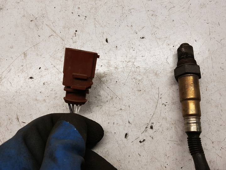 фото №3, Audi s5 a5 8t 4.2 fsi cau лямбда-зонд 07l906265f