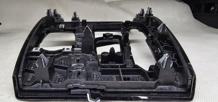 фото №10, Защита bmw x2 2019 панель управление i111605 оригинальный номер