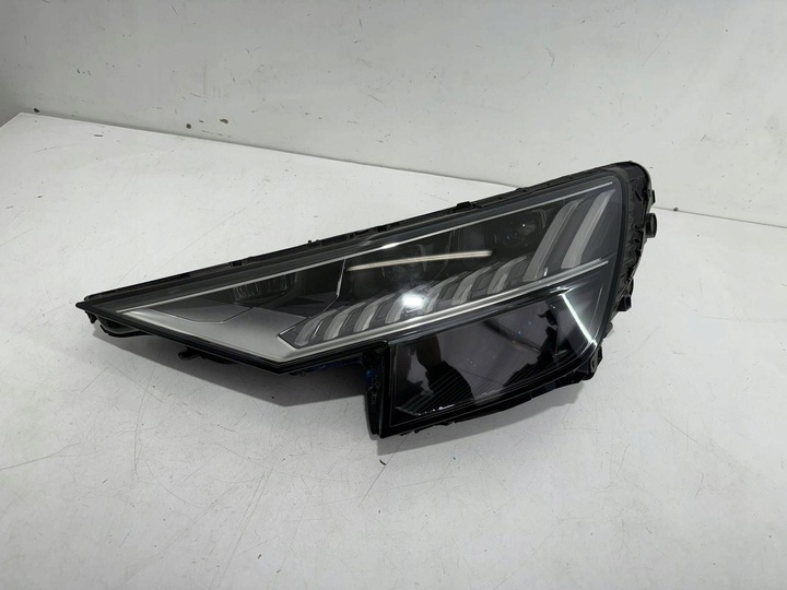 фото №1, Audi q8 4m8 лампа ліва перед передня matrix ідеальна демонтаж