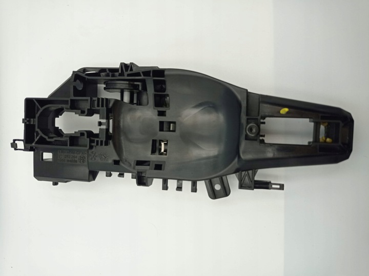 фото №1, Основа ручка alfa romeo stelvio праві зад