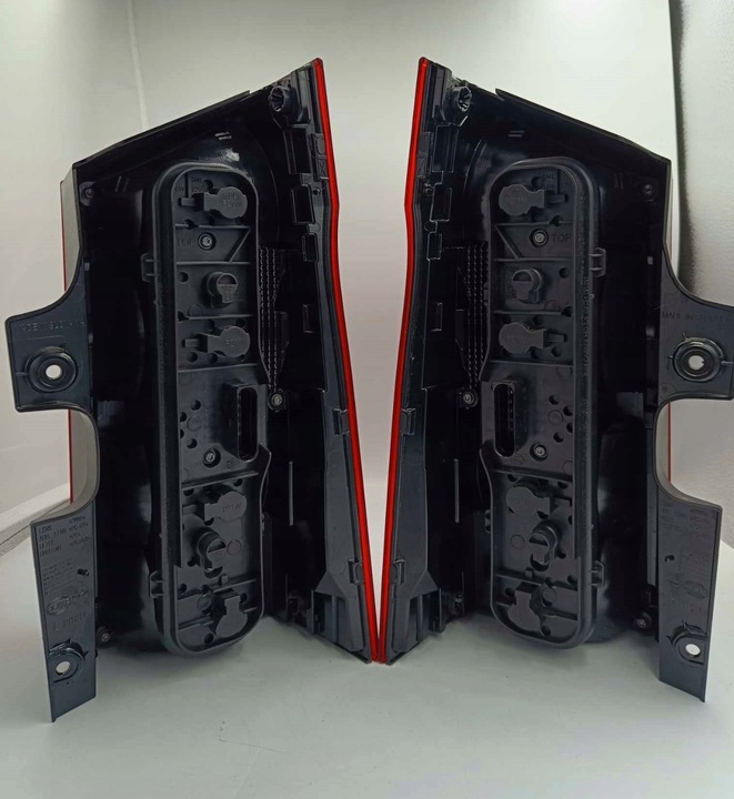 фото №13, Оригінал mercedes vito v клас рестайлінг рестайлінг лампа ліва задня a4478200064