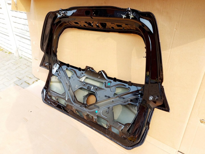 фото №10, Mercedes eqb n243 x243 23r. кришка багажника зад a2437420700