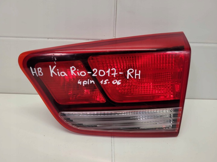 фото №8, Фара задняя w крышка багажника правая сторона kia rio 4 2018 92404h8