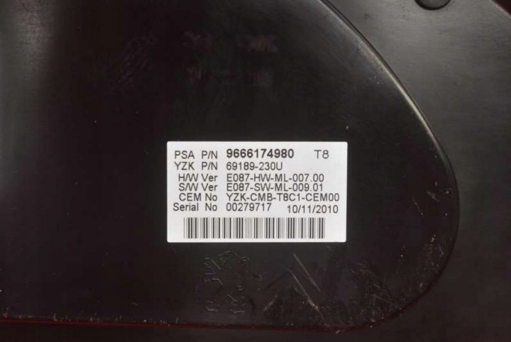 фото №7, Панель приладів eu 9666174980 peugeot 5008 1 i 1.6 hdi 112 km 09-13