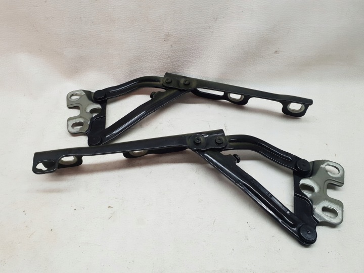 фото №6, Opel corsa e 14-19 петлі капота перед ліве праве 13311902 13311903
