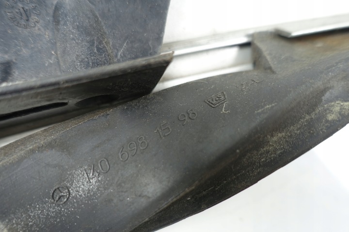 фото №5, Mercedes w140 cl планка захист скла лобовий передній ліва прокладка 744