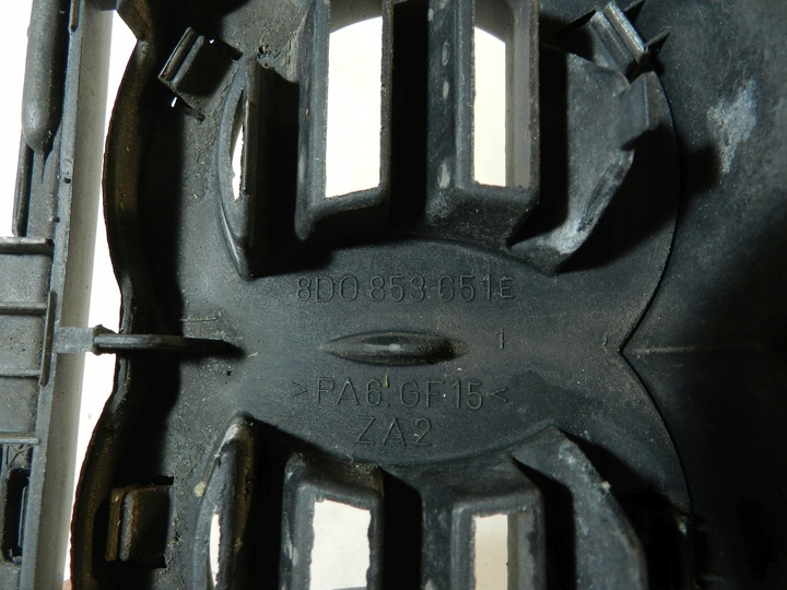 фото №6, Audi a5 b5 94-99 решётка радиатора решётка бампера перед оригинал 8d0853651e