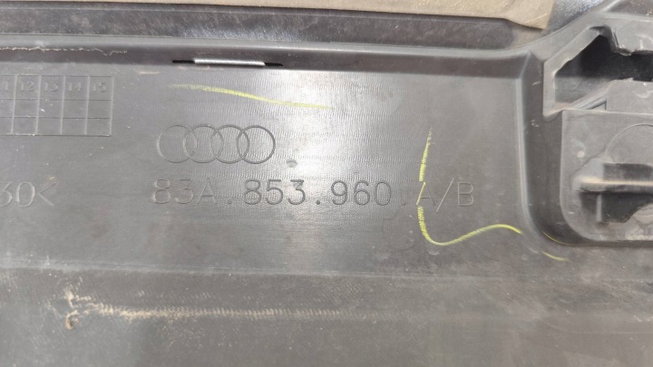фото №6, Audi q3 f3 молдинг двері передніх права 83a853960a
