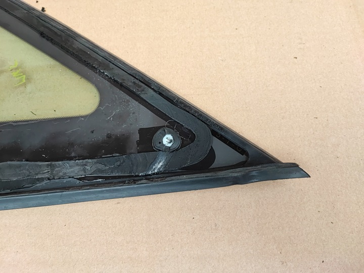 фото №14, Mondeo mk5 стекло кузовная левая зад хэтчбек