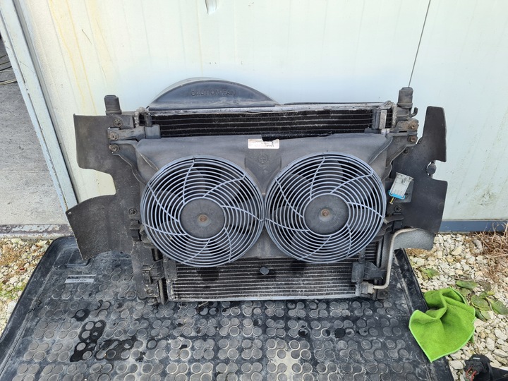 фото №1, Радіатор вентилятори mercedes ml w163 3.2b