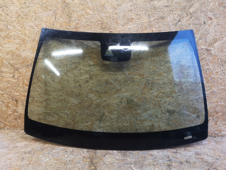 фото №1, Mercedes c-klasa w205 стекло лобовое камера a2057609400 оригинал 2016r