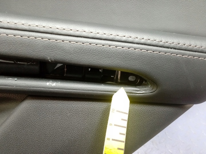 фото №8, Bmw x5 g05 боковина оббивка двері задніх правих зад шкіра