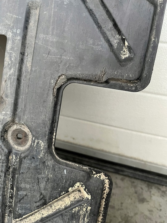фото №6, Защита pod двигатель mercedes w124 1245241530 бензин оригинальная