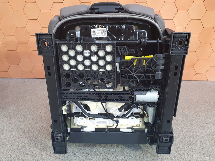 фото №16, Bmw x4m f98, x4 g02 салон сидіння карбон пам'ять з підігрівом 12 km