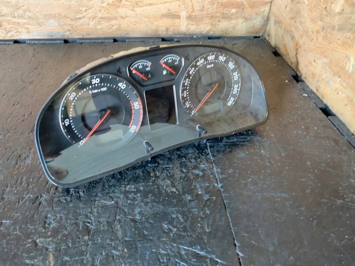 фото №7, Спидометр / спидометр полный fis skoda superb b5 3u 1.9tdi 3u0920841a