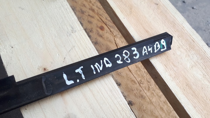 фото №6, A4 b9 8w s4 планка стёкла дверь sline левый зад