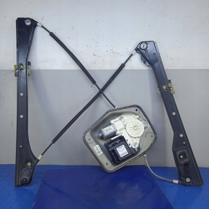 фото №8, Volkswagen golf v plus механізм підйому скла ліві перед 1k3837461b